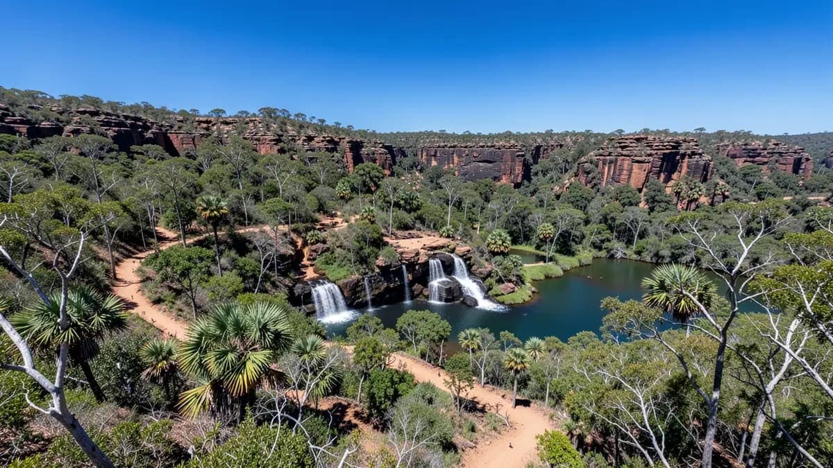 Yurmikmik Walking Trails (Kakadu)